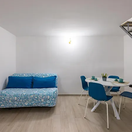 Teto's House Apartment